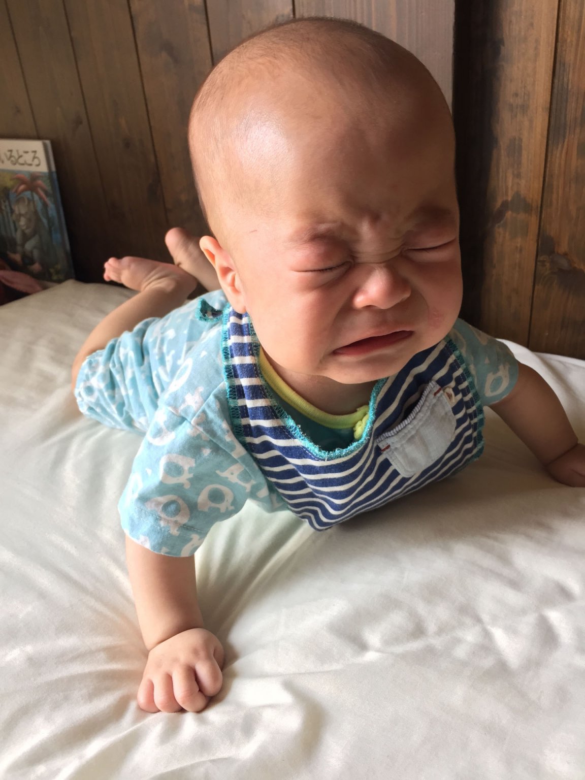 反り返りの強い赤ちゃん3.反り返りは当たり前じゃない! | スリングならnicoBaby【公式】